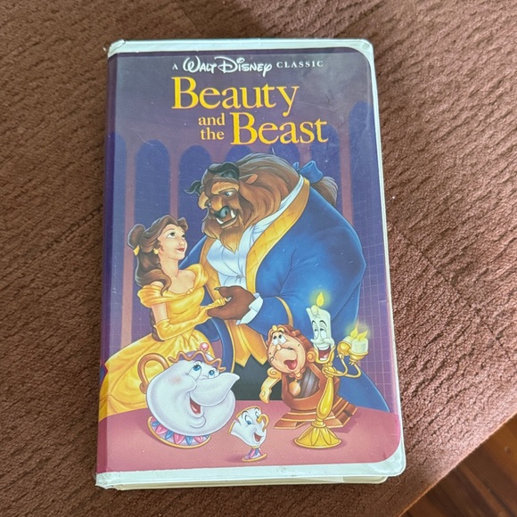 Disney Beauty and the Beast VHS with Yellow and Blue Cover - Picture 1 of 1